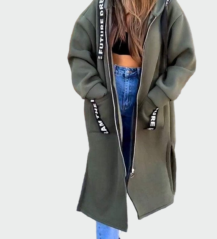 Pikk mantel kapuutsiga