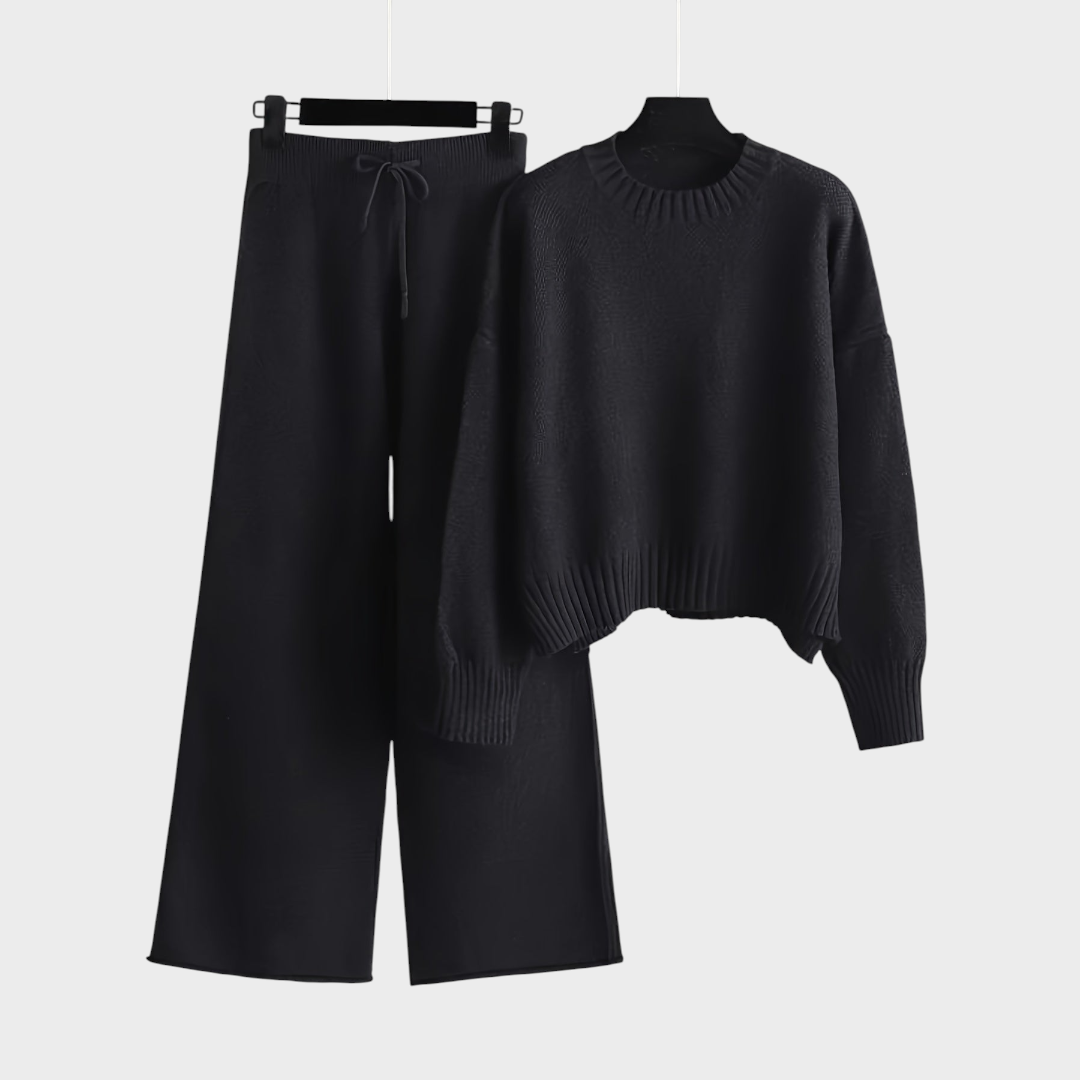 Veronika - Mugav Kootud Komplekt