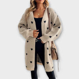 Julia-Südamemustriga kardigan