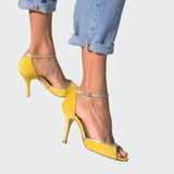 Kõrge kontsaga sandaalid