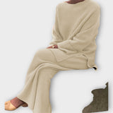 Kootud komplekt lahtise joonega