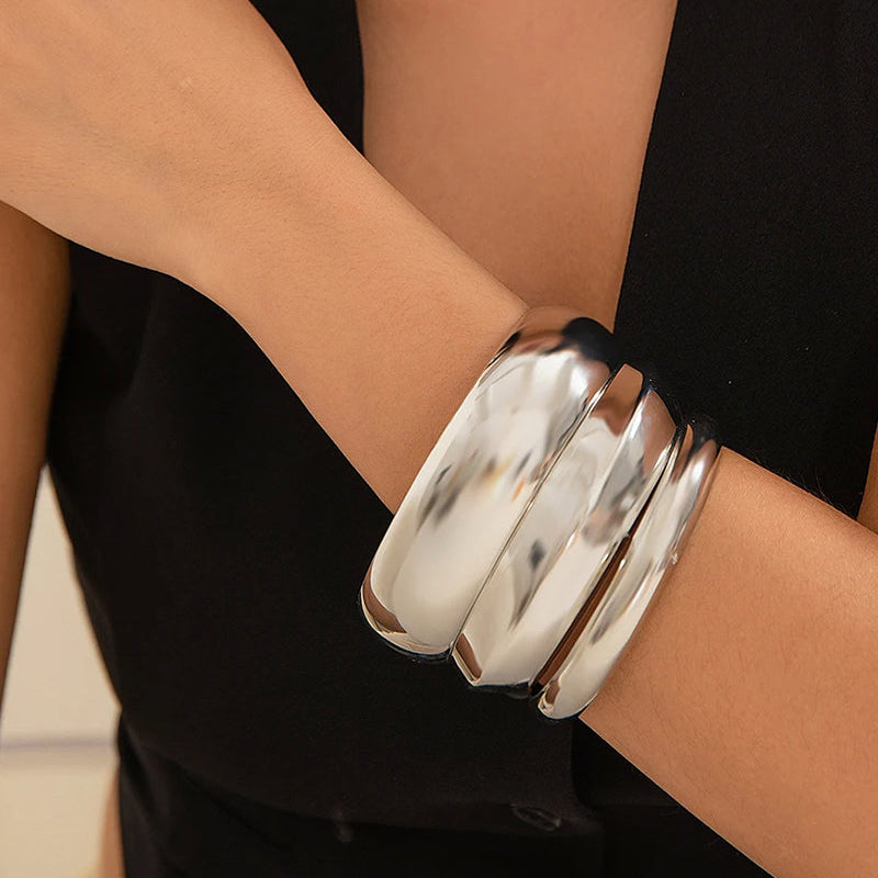 3-osaline käevõrude komplekt