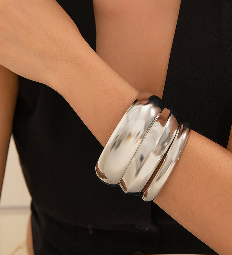 3-osaline käevõrude komplekt