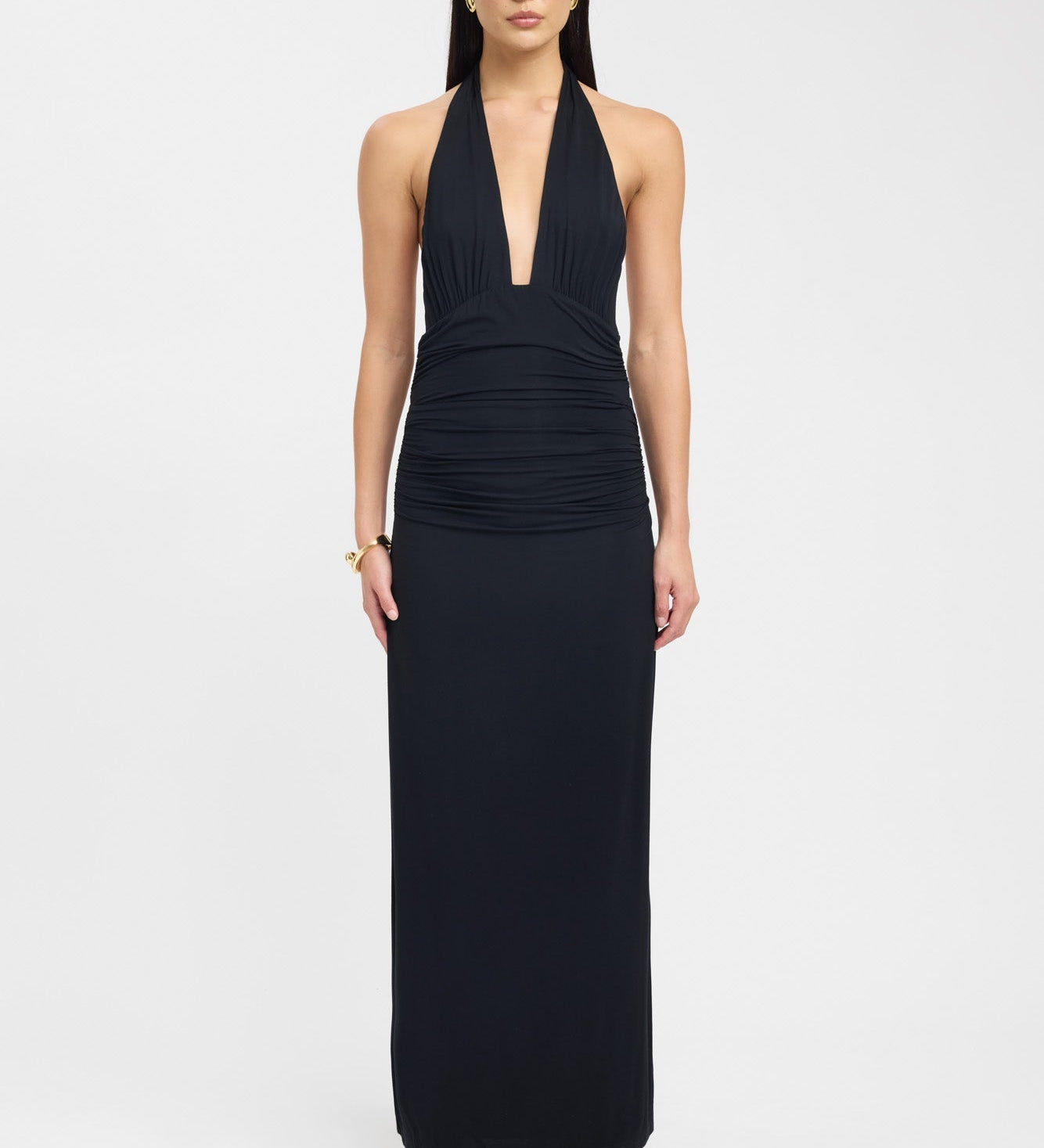 Lerata – elegantne pikk kleit nööpkaelusega