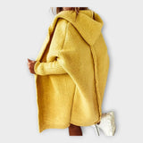 Kootud kapuutsiga kardigan