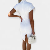 Vestido midi elegante de manga curta