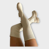 Modernsed saapad minimalistliku disainiga