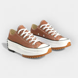 Ténis estilosos com solado grosso