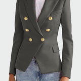 Klassikalise lõikega jakk