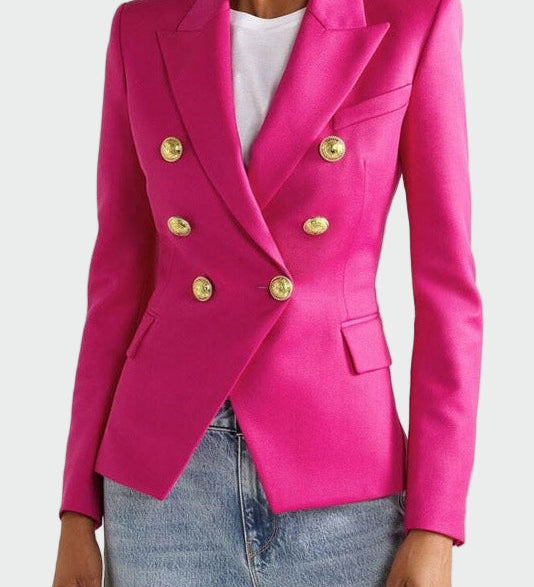 Klassikalise lõikega jakk