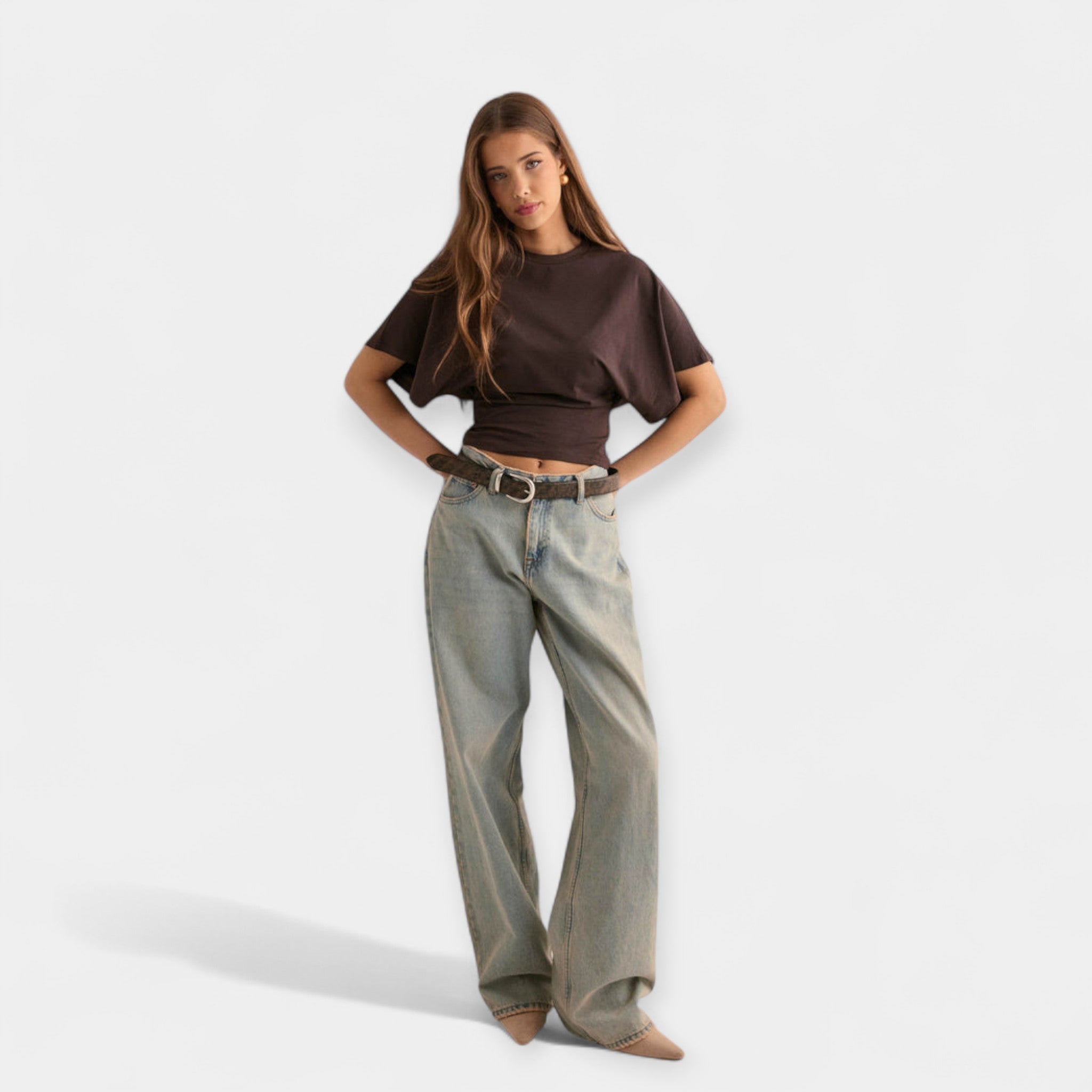 Laiade varrukatega pluss