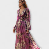 Cláudia – Vestido Elegância Intemporal